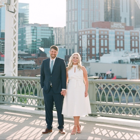 Stunning White Tea Length Dress - Picture 1 of 3